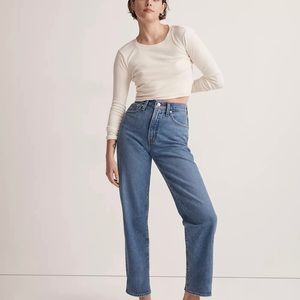 The Perfect Vintage Straight Jean in Earlwood Wash